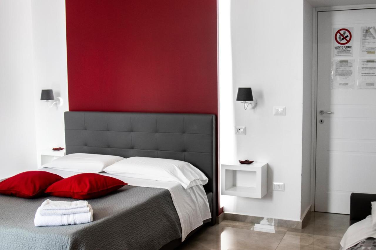 Aurora Luxury Rooms Napoli Esterno foto